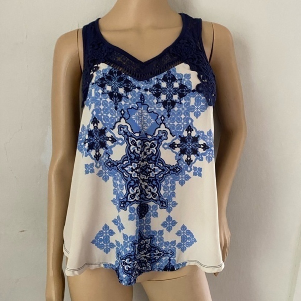 Taylor& Sage top size S